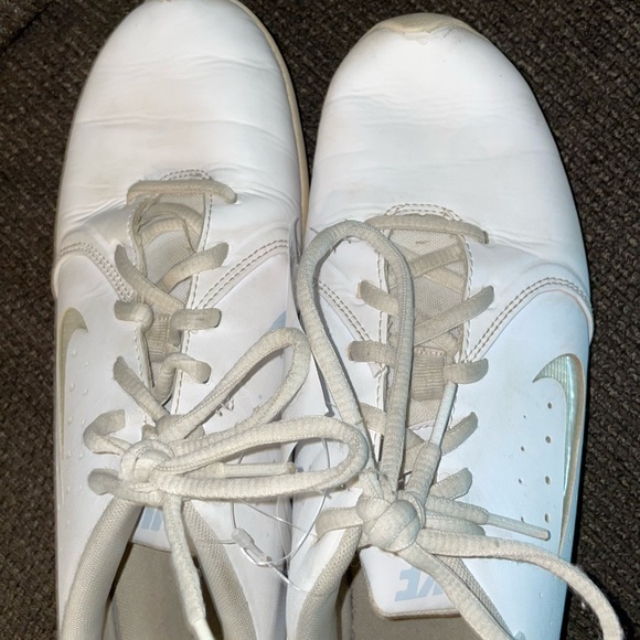 Nike Women's Sideline 3 Insert Cheerleading Shoes Size 9.5 - Picture 3 of 6